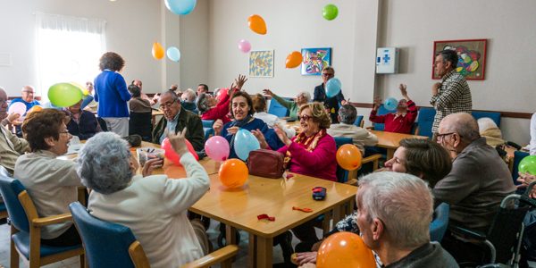 Objetivo: Frenar el avance del parkinson Objetivo: Frenar el avance del parkinson